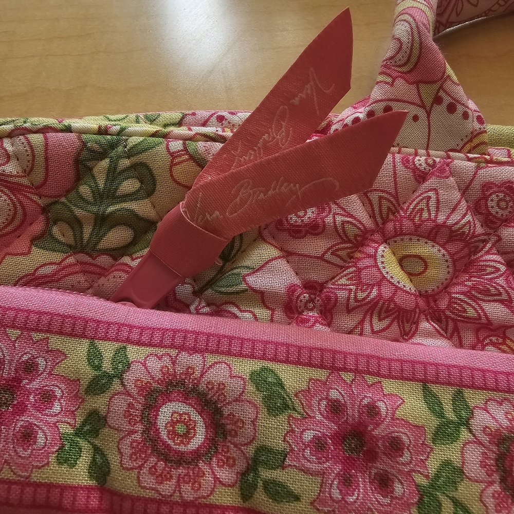 VGC Vera Bradley laptop bag pink - Picture 5 of 5